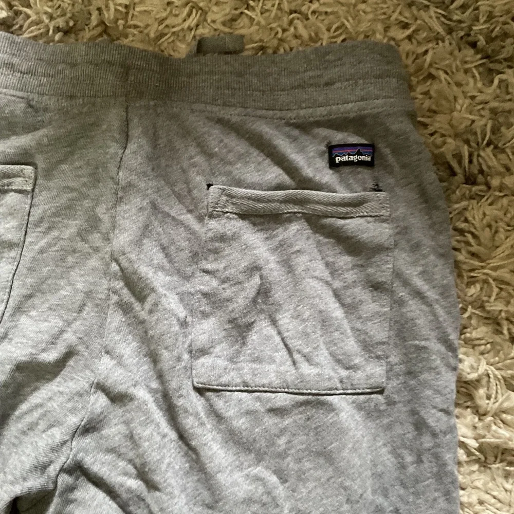 Patagonia Organic Cotton Sweatpants Mens XS Gray Drawstring Joggers Loungewear - Picture 8 of 13